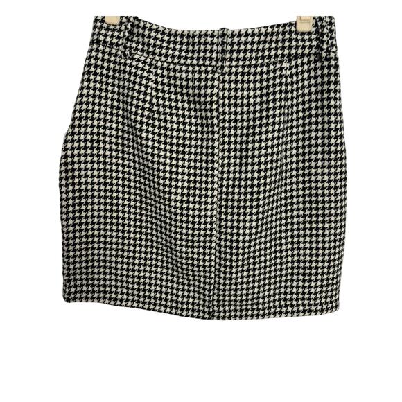 NWT Vero Moda Houndstooth Mini Skirt - Size 4 - Picture 2 of 4